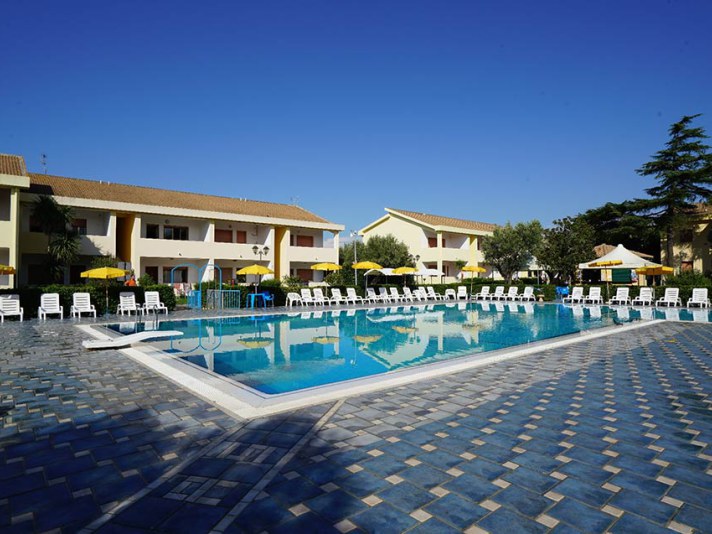 Thumbnail Apulia Hotel Sellia Marina